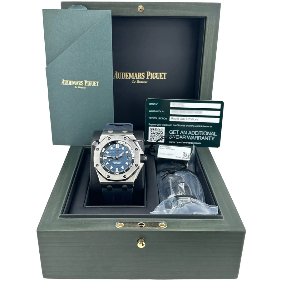 Audemars Piguet Royal Oak Offshore Diver 15720St.oo.a027Ca.01